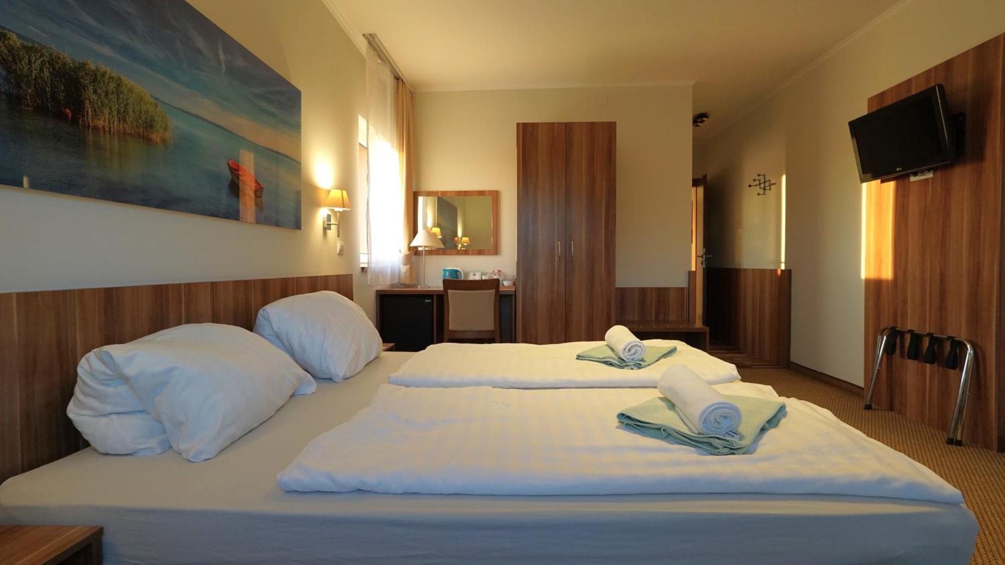 Balaton Colors Beach Hotel Σίοφοκ Εξωτερικό φωτογραφία